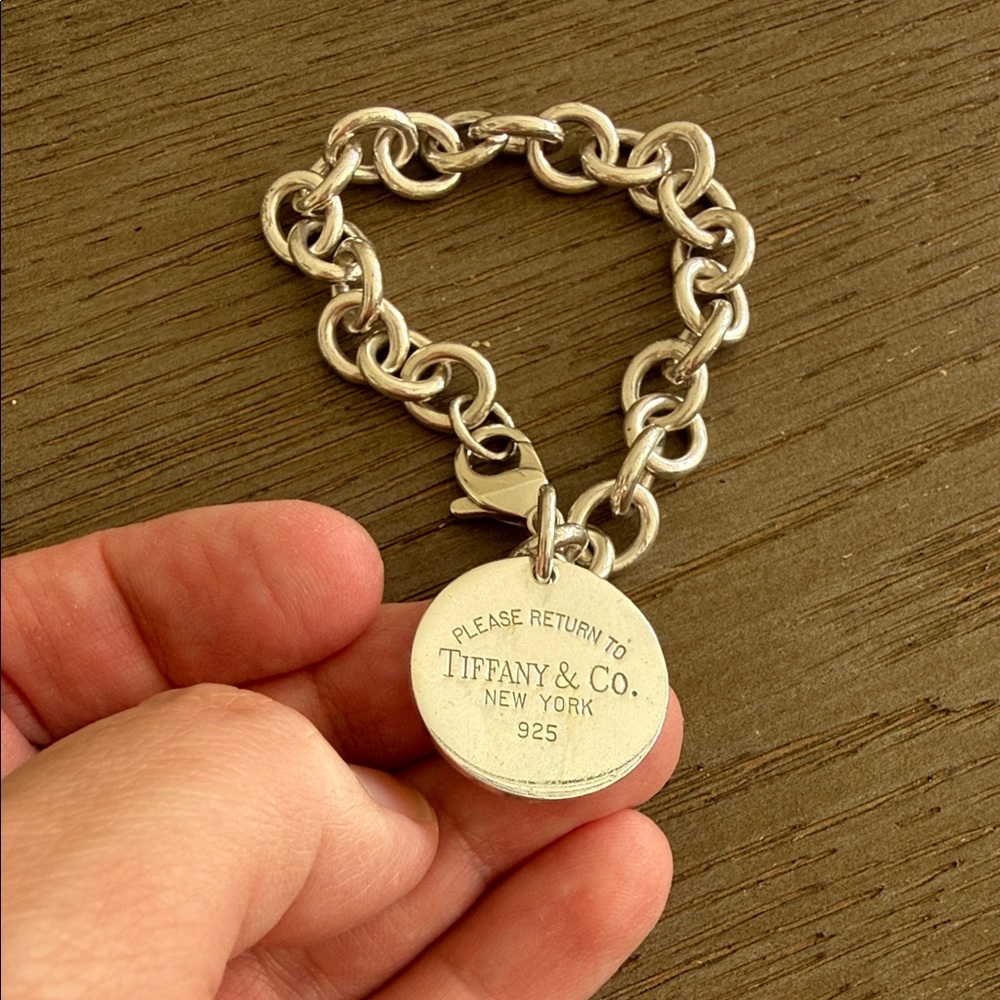Tiffany & Co. Return to Tiffany Sterling Silver Chain Bracelet